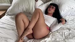 Garota pequena e tarada fode seu padrasto ~ beca barbie ~ fantasia doméstica ~ scott stark